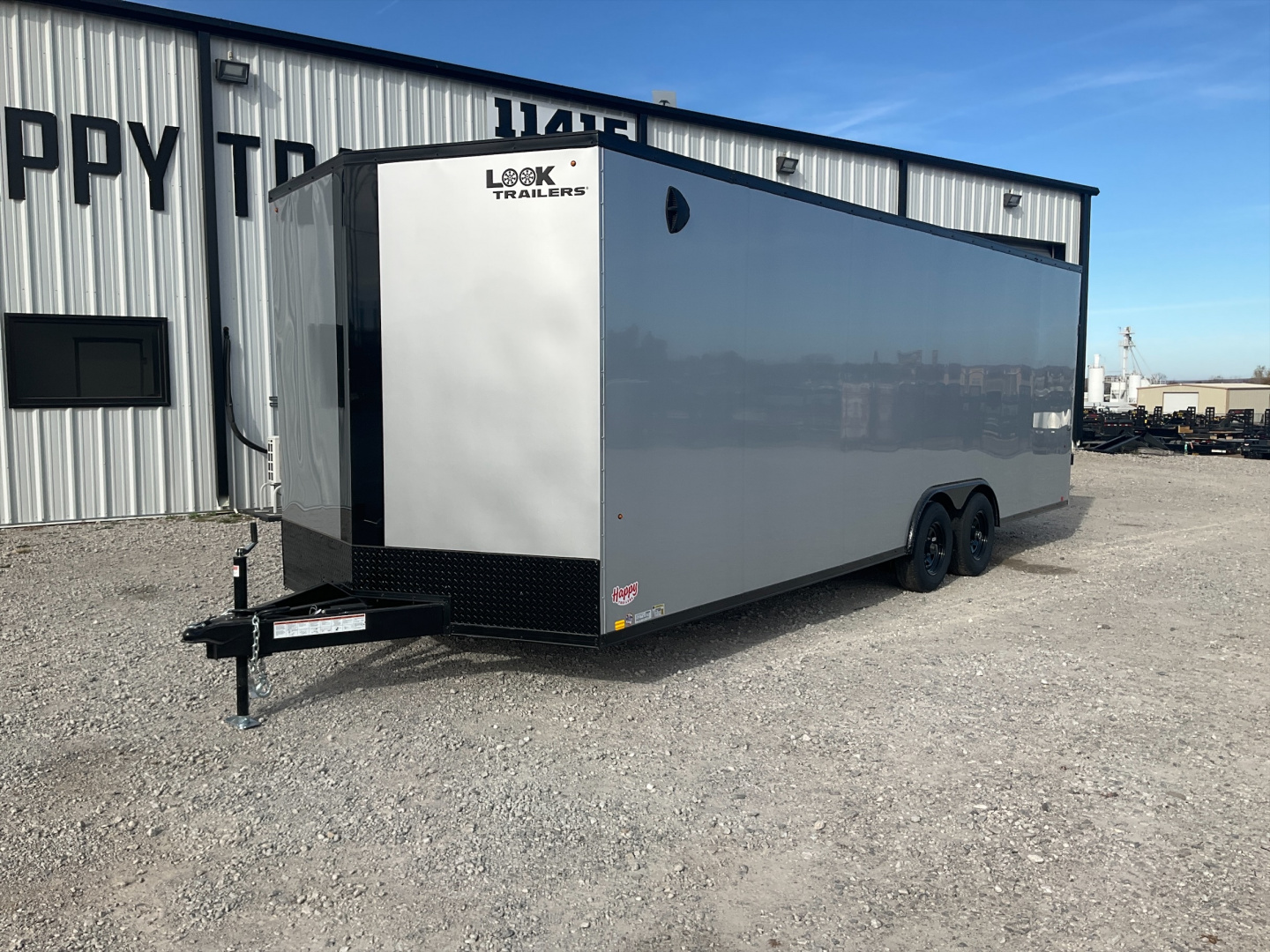 New 2026 Look 8.5x24' Enclosed Cargo Trailer - ST DLX