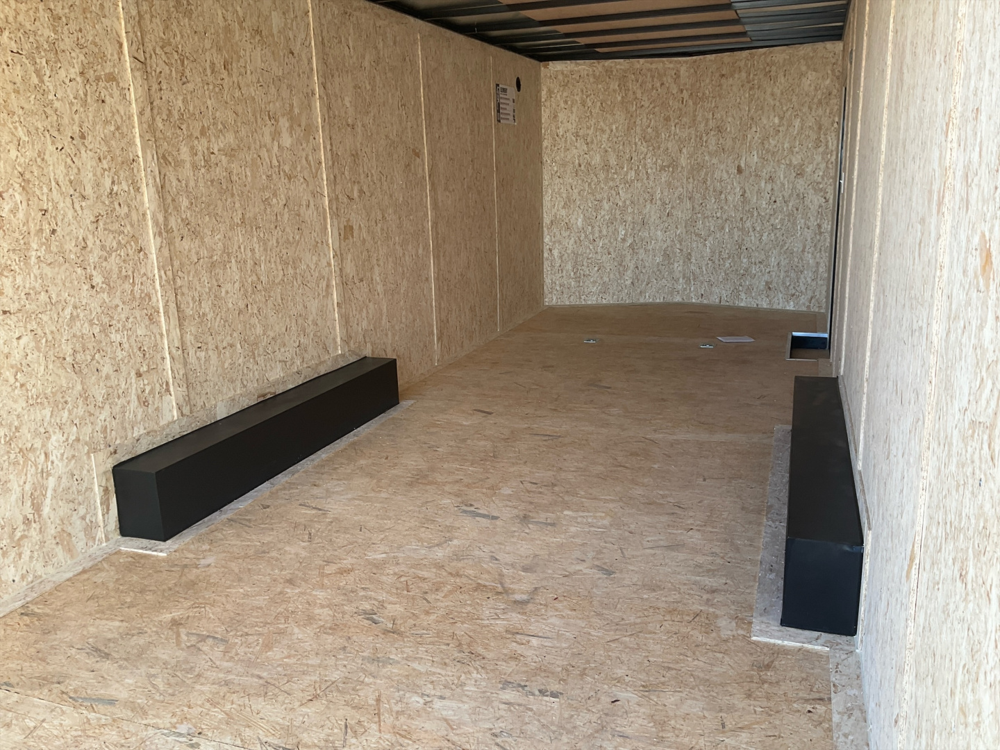 New 2026 Look 8.5x24' Enclosed Cargo Trailer - ST DLX