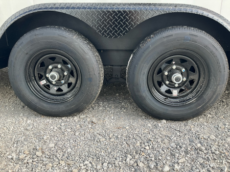 New 2026 Look 8.5x24' Enclosed Cargo Trailer - ST DLX