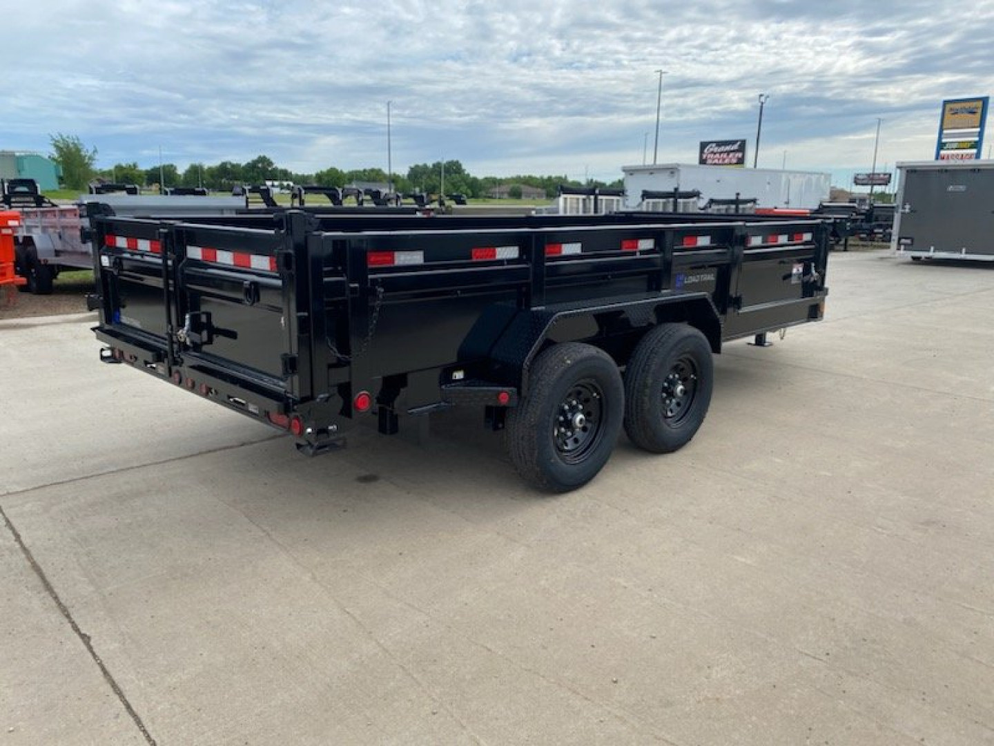 New 2026 Load Trail DL 7'X16'-14K Dump Trailer