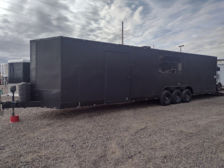 Used 2020 Anvil 36' Enclosed Trailer