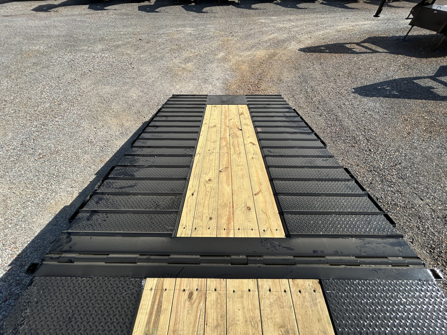 New 2026 Load Trail Hydraulic Dovetail Gooseneck Trailer | 102" x 32' 25.9K GVWR