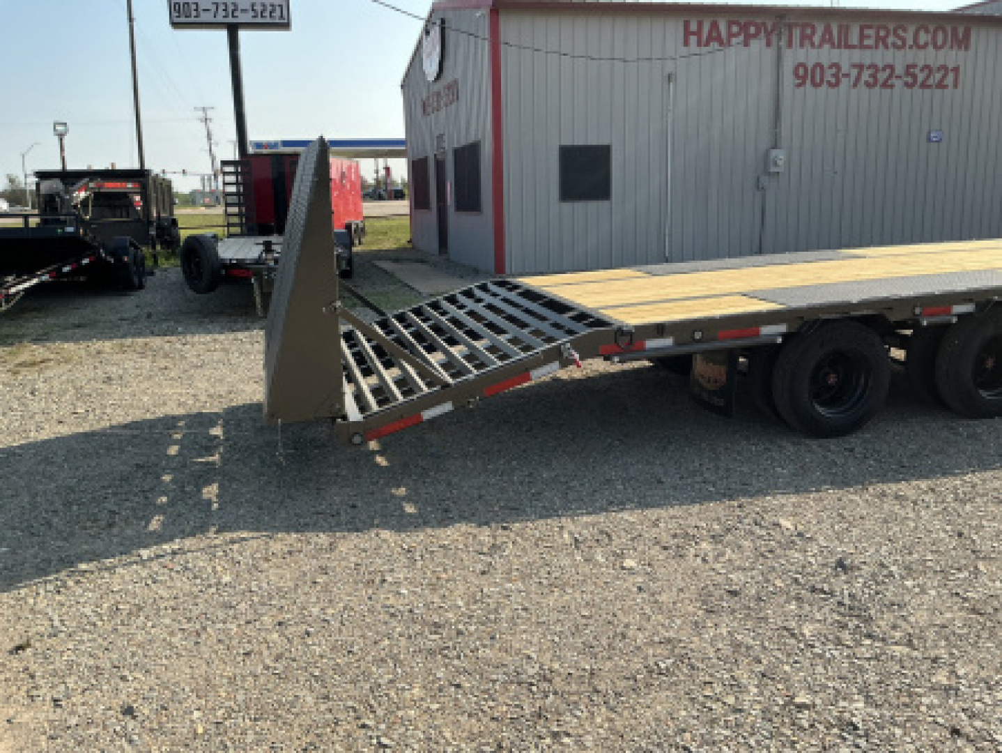 New 2026 MAXX-D 102”x40’ Engineered GN Flatbed – 40K LHX