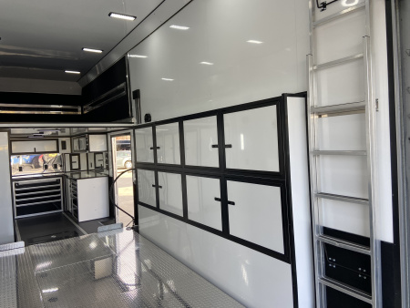 Used 2025 United 3 Car Stacker 34'