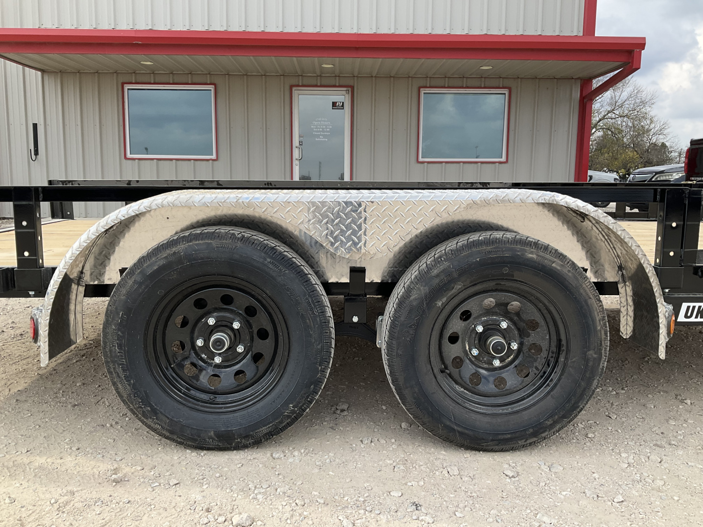 New 2026 PJ 77"x14' Tandem Axle Utility Trailer - UK