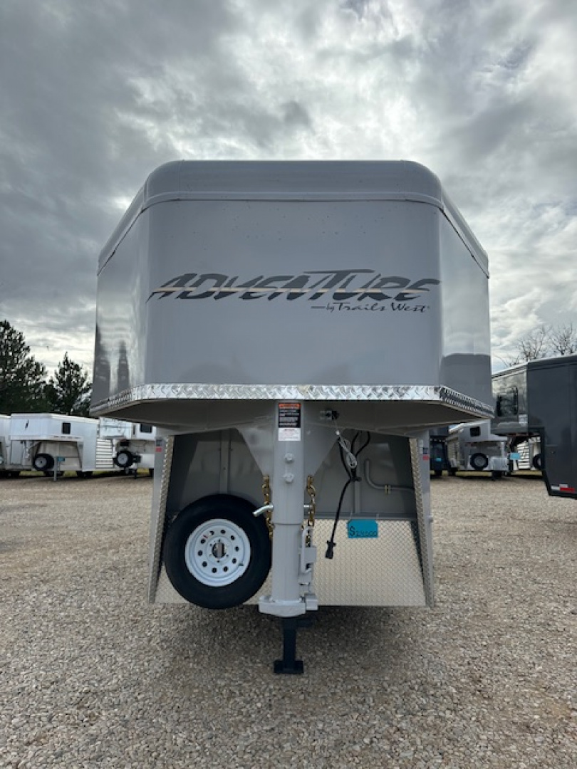 New 2026 Trails West 3 Horse Adventure