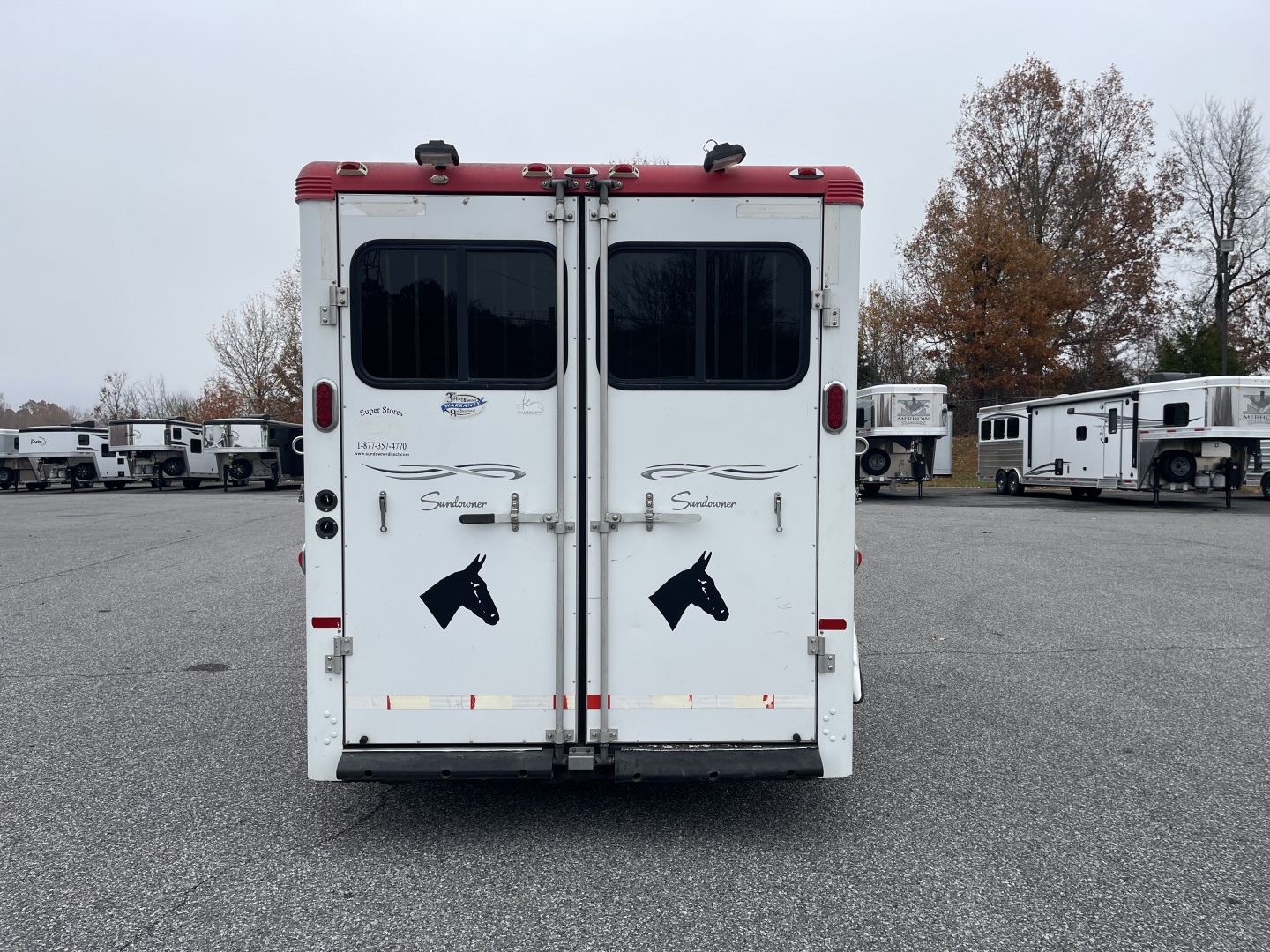 Used 2007 Sundowner SUNLITE 727 Horse Trailer