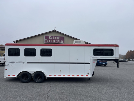 Used 2007 Sundowner SUNLITE 727 Horse Trailer