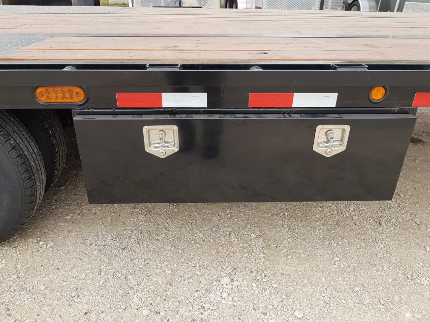 Used 2014 Load Max Gooseneck 102x30 Hydraulic Beaver tail 20K Deckover Trailer