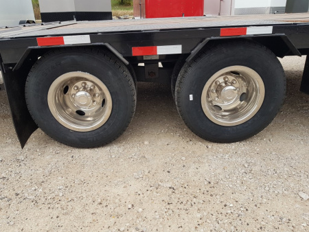 Used 2014 Load Max Gooseneck 102x30 Hydraulic Beaver tail 20K Deckover Trailer