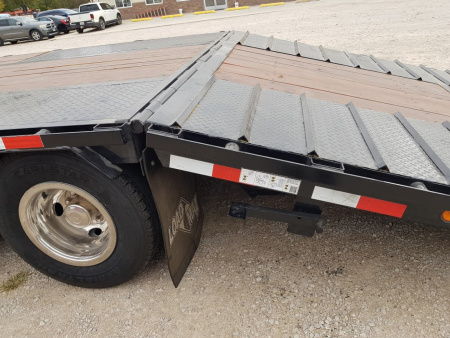 Used 2014 Load Max Gooseneck 102x30 Hydraulic Beaver tail 20K Deckover Trailer
