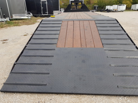 Used 2014 Load Max Gooseneck 102x30 Hydraulic Beaver tail 20K Deckover Trailer