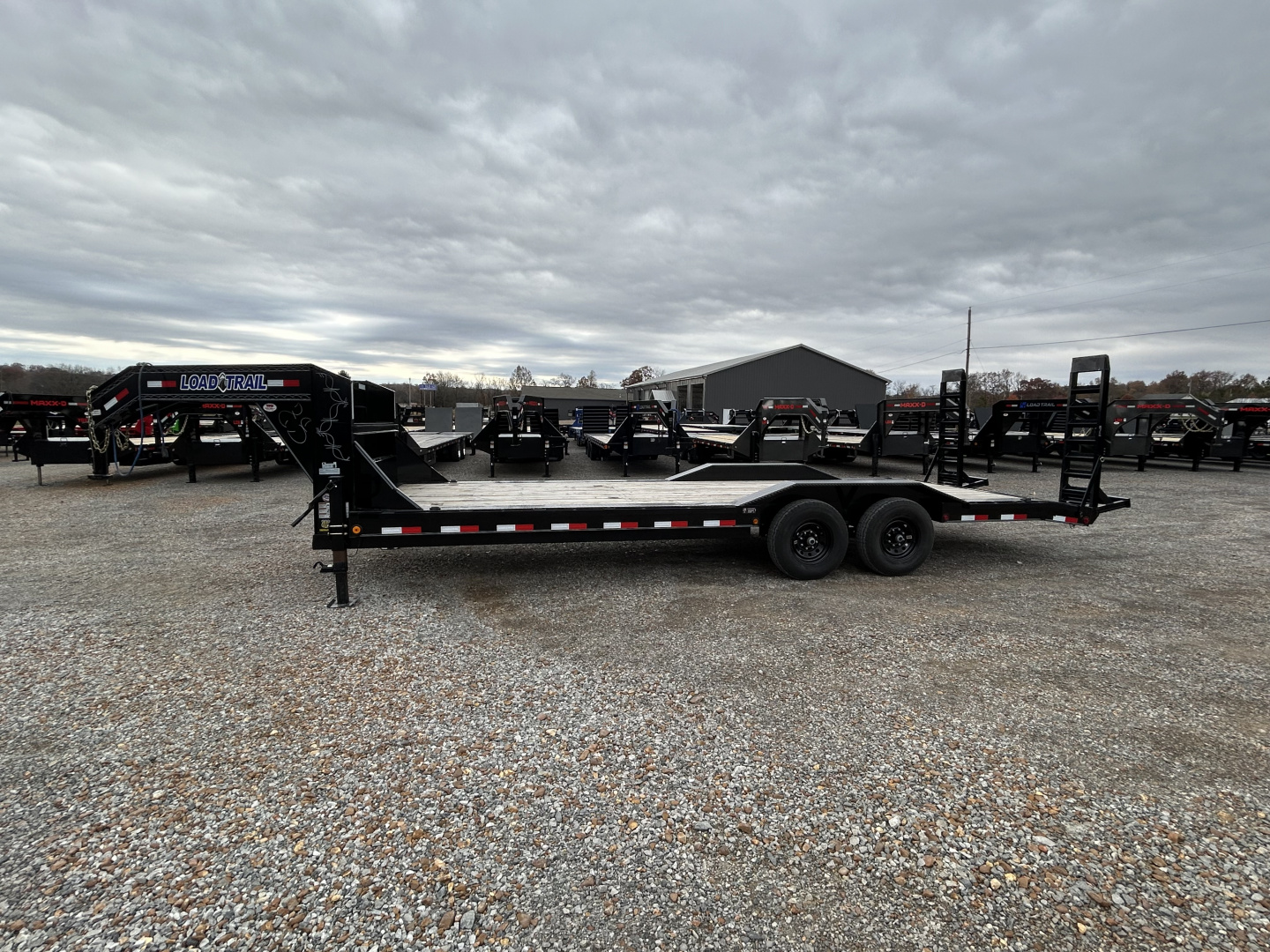 Used 2022 Load Trail 102"X24' Gooseneck Car Hauler