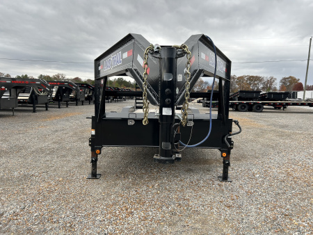 Used 2022 Load Trail 102"X24' Gooseneck Car Hauler