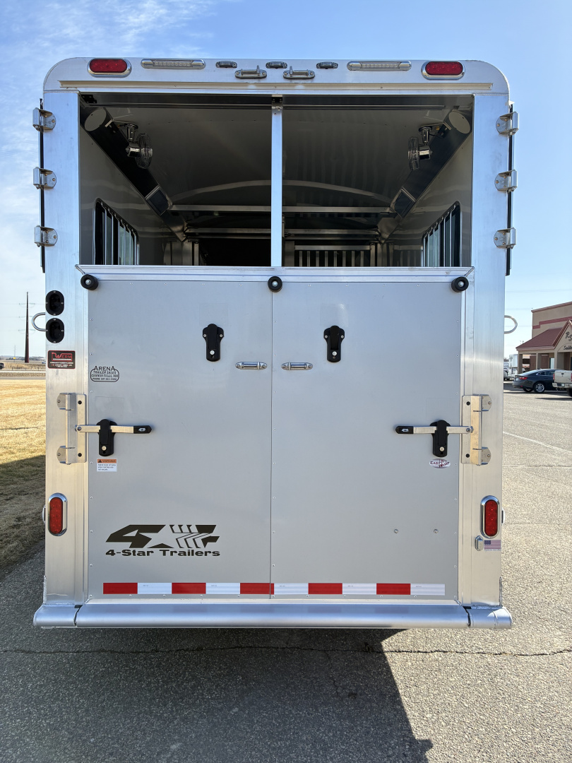 New 2027 4-Star 2 + 1 Horse Trailer