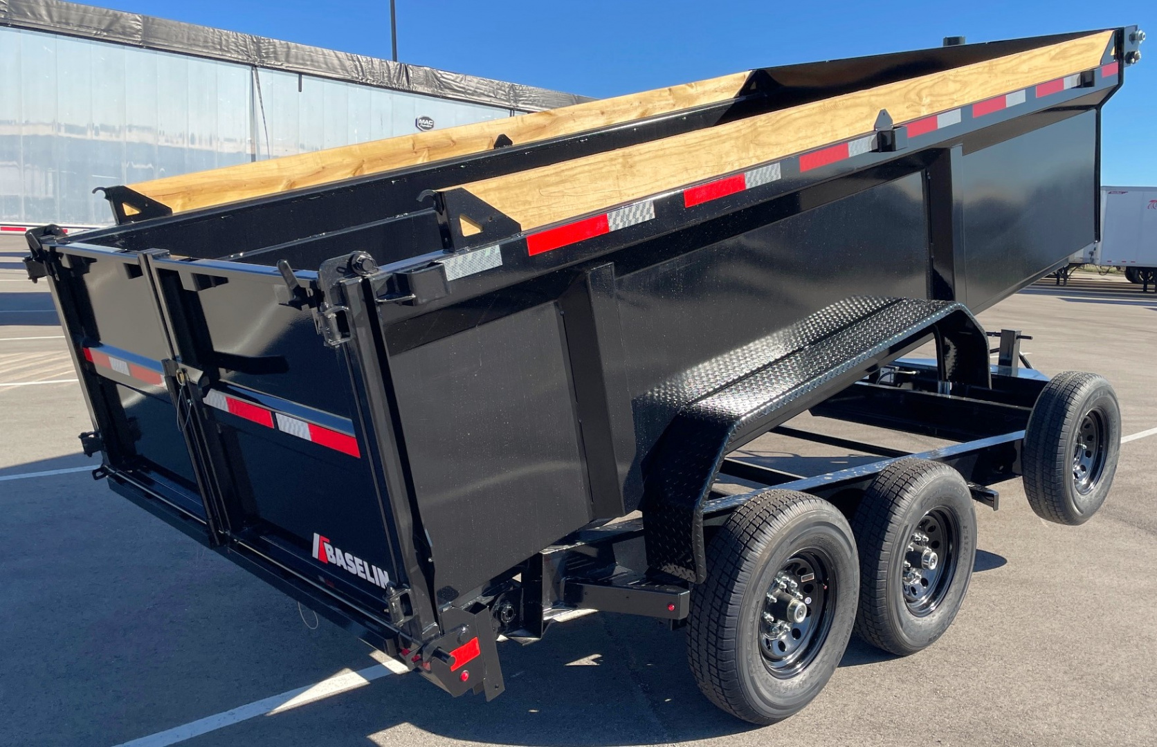 New Diamond C Baseline 14' HDU-207 Dump Trailer -14K GVWR, 36" Sides, Spare Tire, 14ply Tires