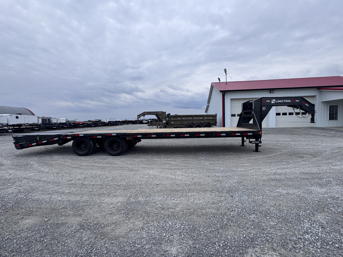 New 2026 Load Trail 102"x30 Dual Tandem Gooseneck Equipment Trailer