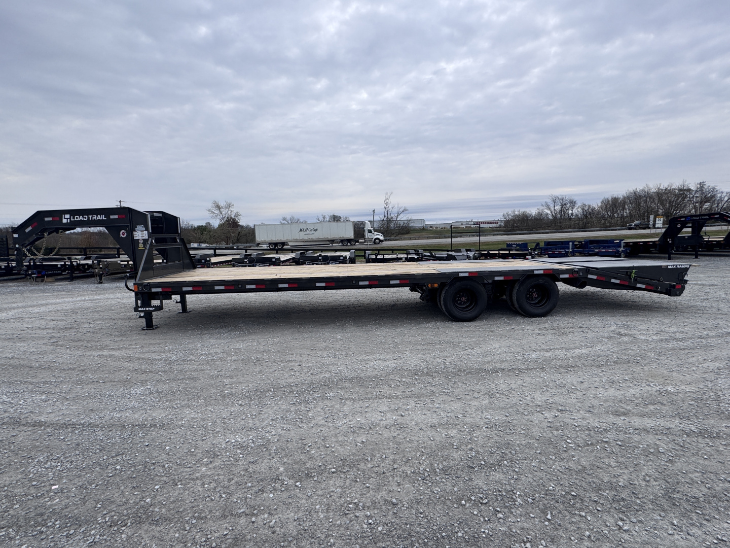 New 2026 Load Trail 102"x30 Dual Tandem Gooseneck Equipment Trailer