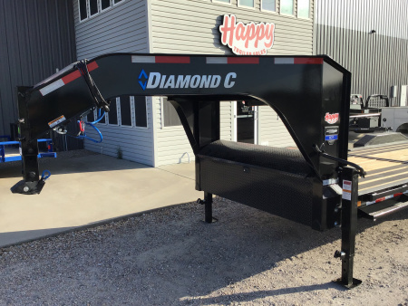New 2026 Diamond C 82"x24' GN Hydraulically Dampened Tilt - HDT-GN210 Pacesetter Edition