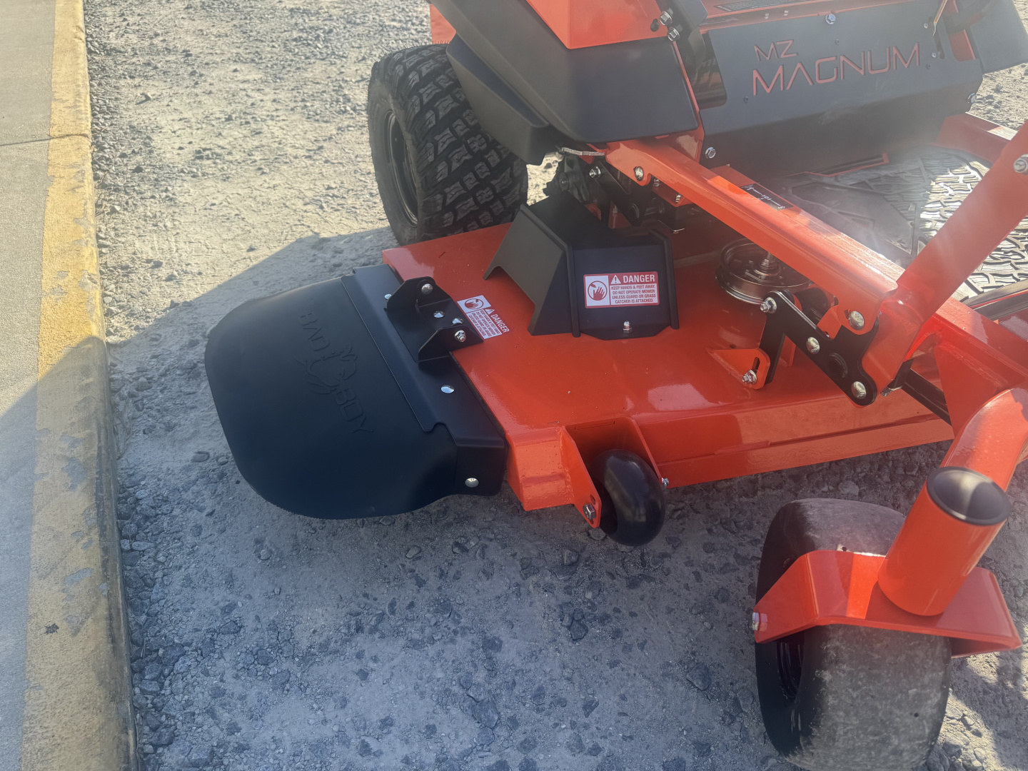 New 2026 Bad Boy Magnum 54" Kawasaki BAD BMZ54FR651 Lawn Mowers