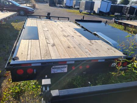New 2026 PJ Trailers L6162