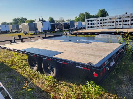 New 2026 PJ Trailers L6162