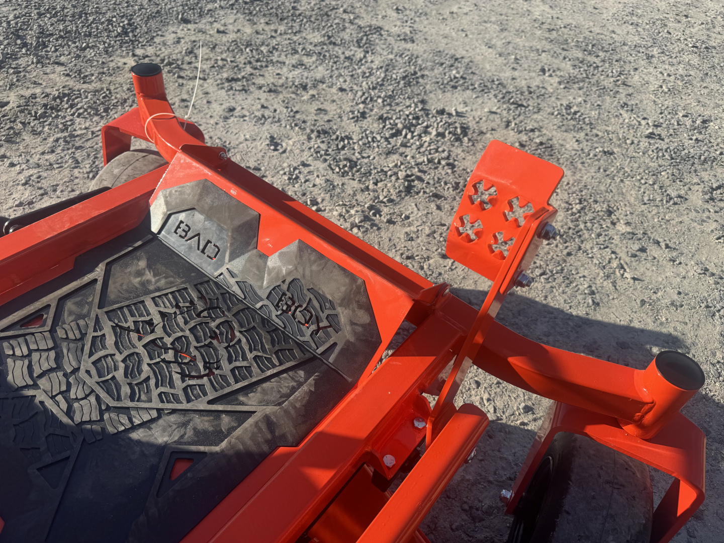 New 2026 Bad Boy ZT AVENGER 60" KAWASAKI BAZ60FR691 Lawn Mowers