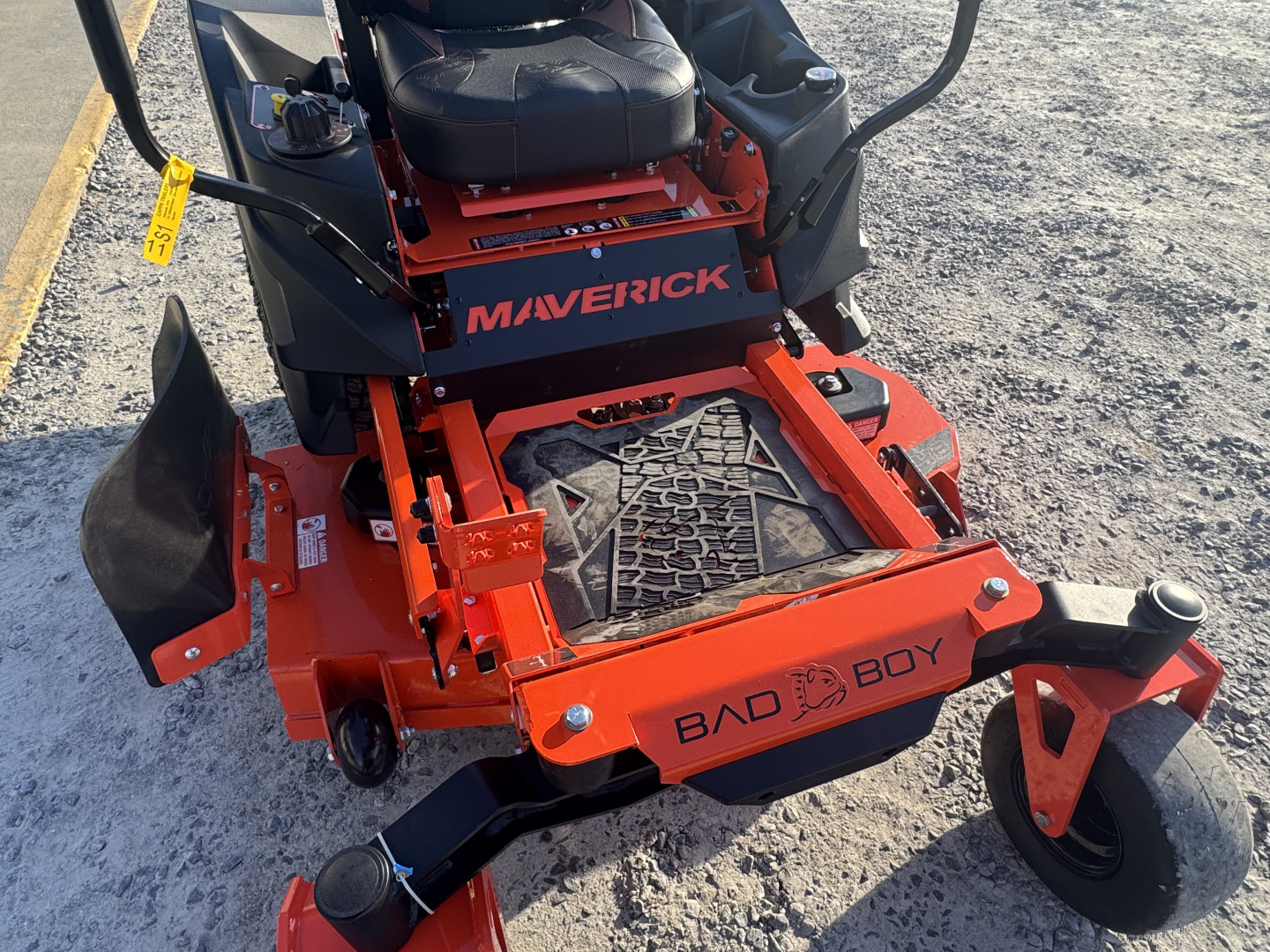 New 2026 Bad Boy MAVERICK 48" KAWASAKI BMR48FS730 Lawn Mowers