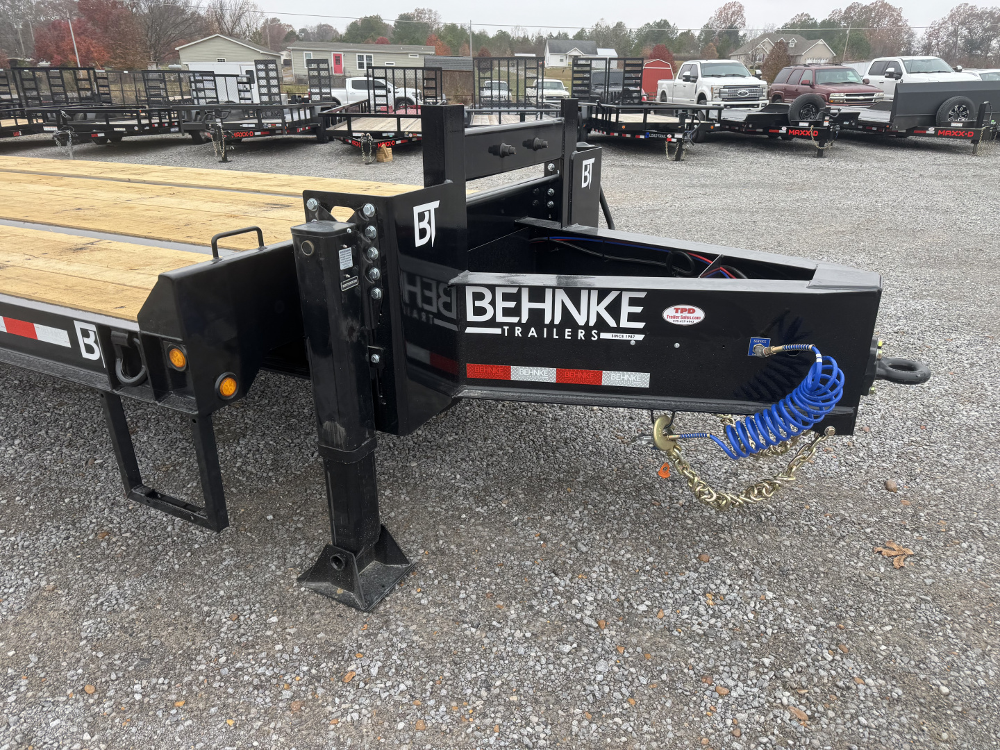 New 2026 Behnke 102"x31' 20 TON Pintle Hitch Tag Trailer *AIR RAMPS*
