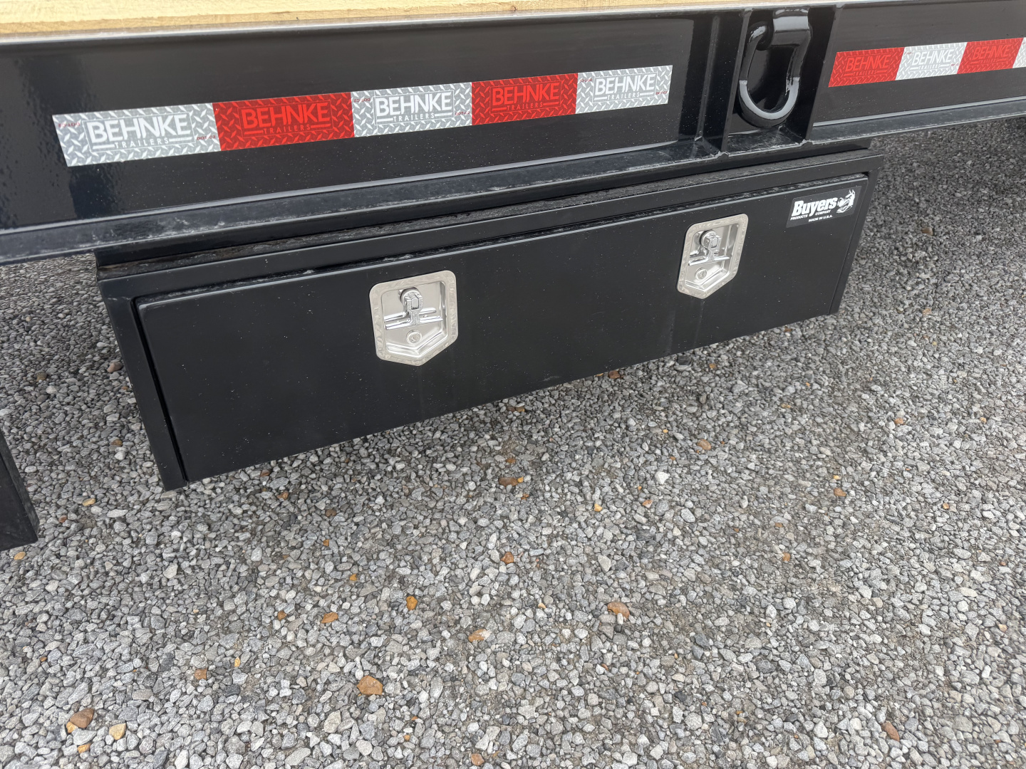 New 2026 Behnke 102"x31' 20 TON Pintle Hitch Tag Trailer *AIR RAMPS*