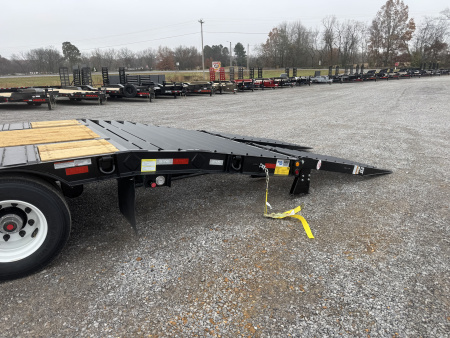 New 2026 Behnke 102"x31' 20 TON Pintle Hitch Tag Trailer *AIR RAMPS*