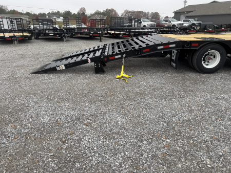 New 2026 Behnke 102"x31' 20 TON Pintle Hitch Tag Trailer *AIR RAMPS*