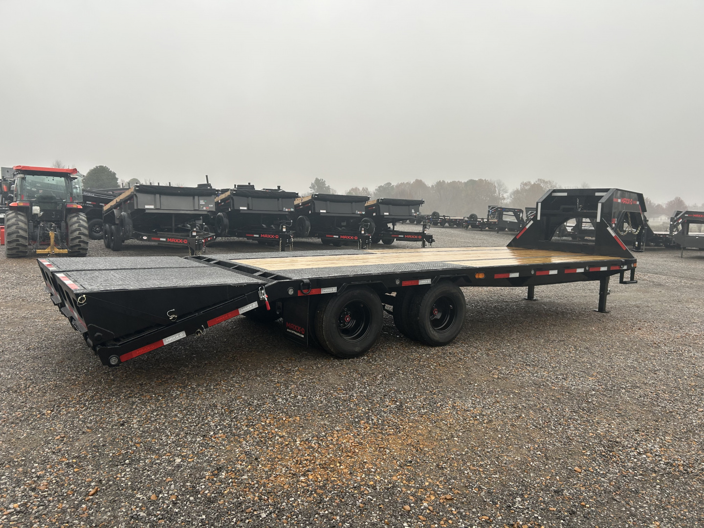 New 2026 MAXXD Gooseneck Flatbed Trailer | 102" x 25' 25K GVWR