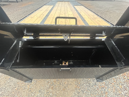 New 2026 MAXXD Gooseneck Flatbed Trailer | 102" x 25' 25K GVWR