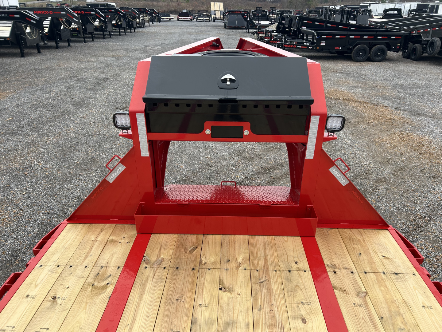New 2026 MAXXD Gooseneck Trailer | 34' x 102' 30K GVWR