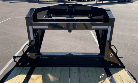 New Diamond C FMAX-208-HS 40' Gooseneck Flatbed Trailer: 18,000 GVWR, Spare, Max Ramps