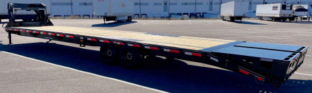 New Diamond C FMAX-208-HS 40' Gooseneck Flatbed Trailer: 18,000 GVWR, Spare, Max Ramps