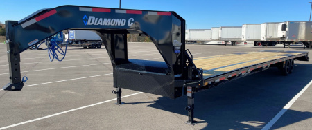 New Diamond C FMAX-208-HS 40' Gooseneck Flatbed Trailer: 18,000 GVWR, Spare, Max Ramps