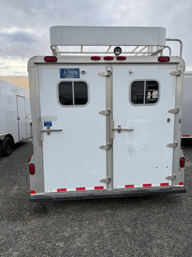 Used 2003 4-Star 4H-LQ Horse Trailer