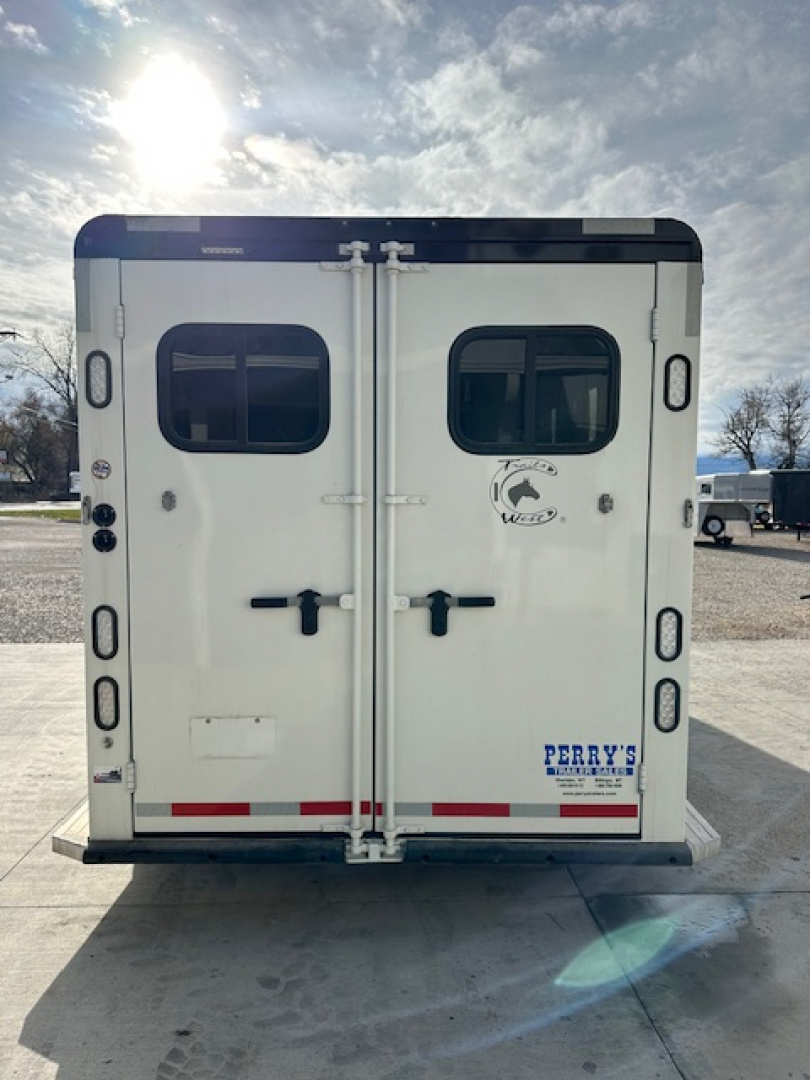 Used 2024 Trails West 3 Horse Classic