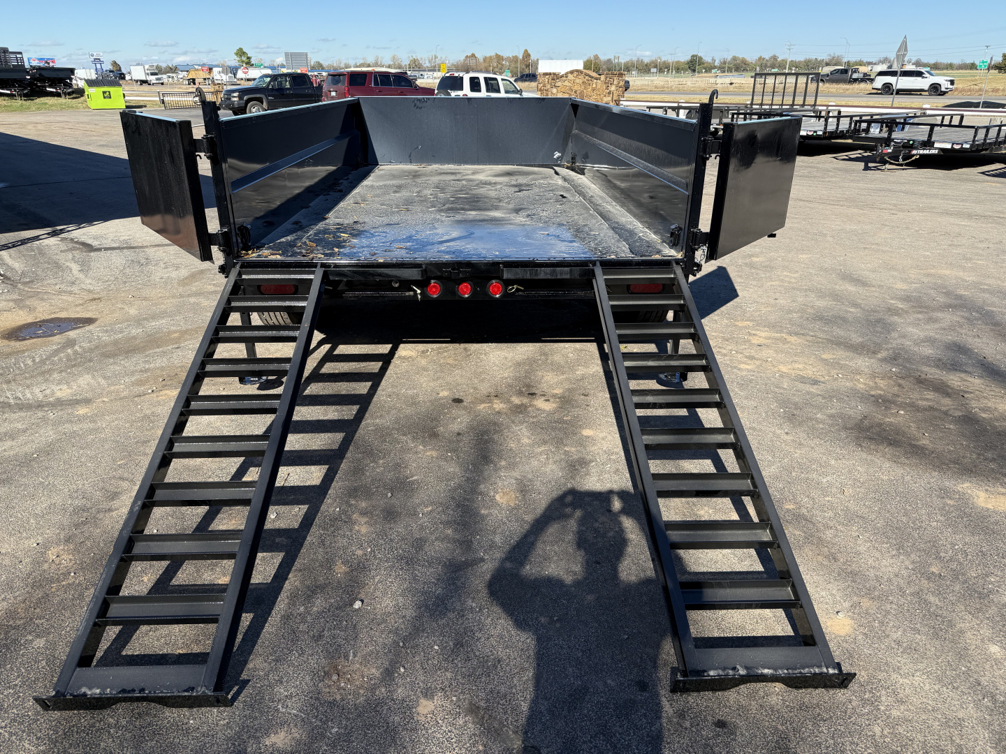 New 2026 PJ 83"x14' BP Tandem Axle Low Pro Telescopic Dump w/ 24" Sides – DT