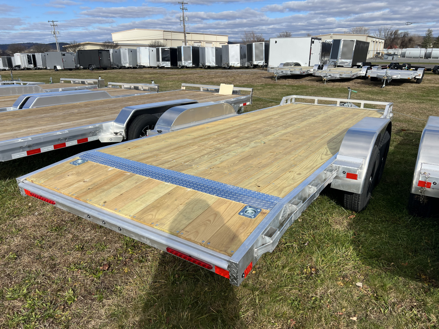 New 2026 Mission 7x20 10K Wood Deck Car Hauler