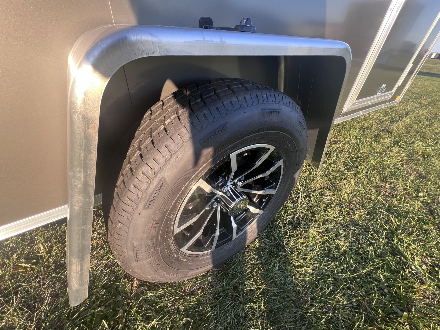 New 2026 Look Trailers 7x12 3.5K RAMP DOOR ST DLX Cargo / Enclosed Trailer