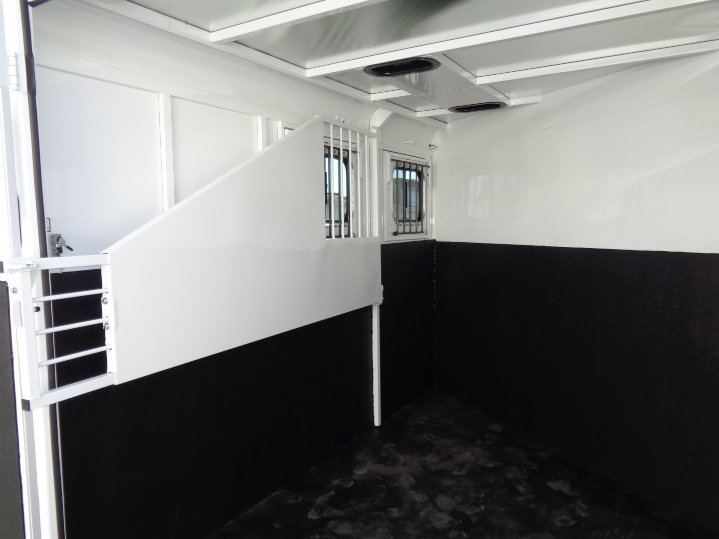 New 2026 Trails West *ADV MX II 2H * ADVENTURE MX II 2-Horse Slant Load Horse Trailer