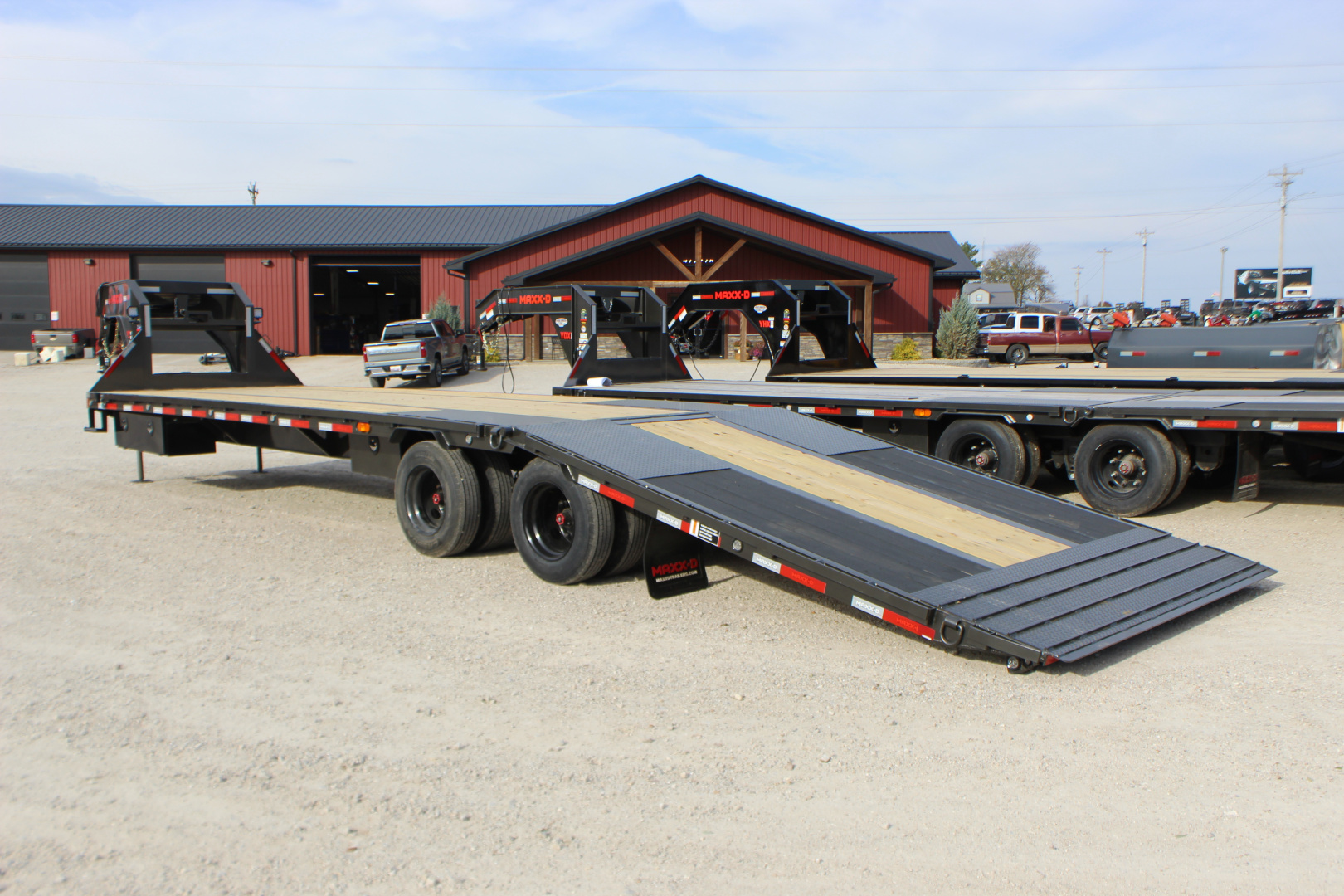 New 2026 MAXX-D YDX 34' X 102" Hydraulic Dovetail Trailer