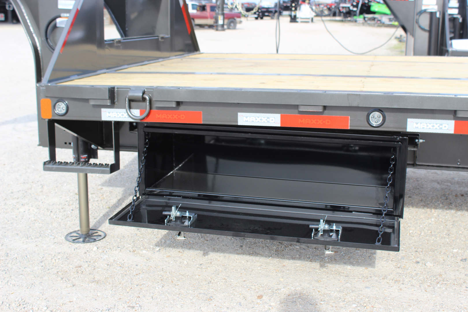 New 2026 MAXX-D YDX 34' X 102" Hydraulic Dovetail Trailer