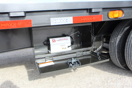 New 2026 MAXX-D YDX 34' X 102" Hydraulic Dovetail Trailer