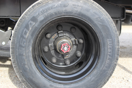 New 2026 MAXX-D YDX 34' X 102" Hydraulic Dovetail Trailer