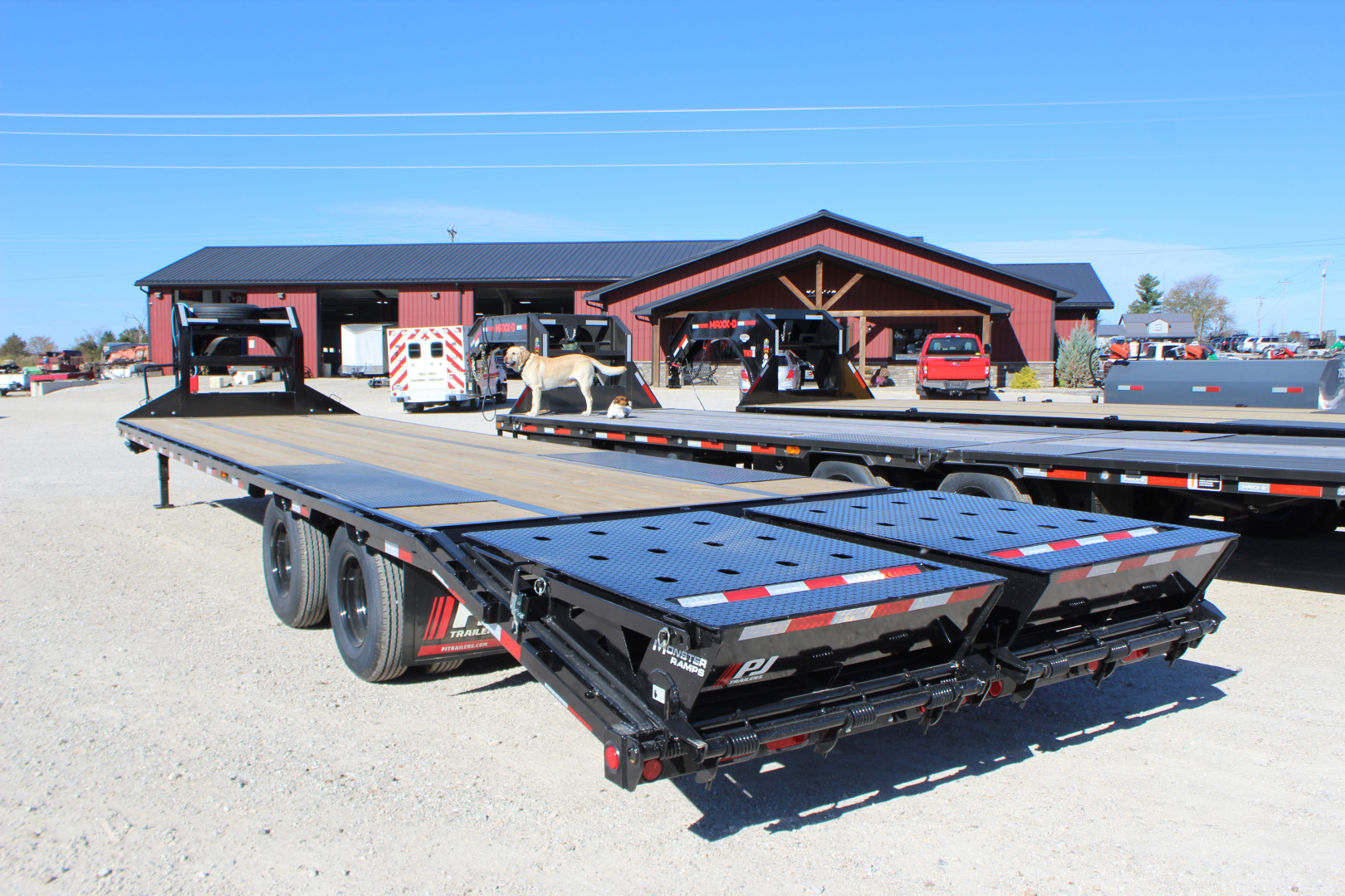 New 2026 PJ TRAILERS LD 32' Gooseneck Flatbed Trailer