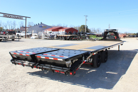 New 2026 PJ TRAILERS LD 32' Gooseneck Flatbed Trailer